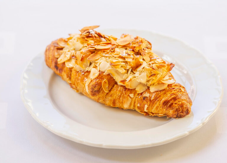 Mandli croissant